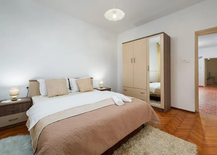 Apartman Leo